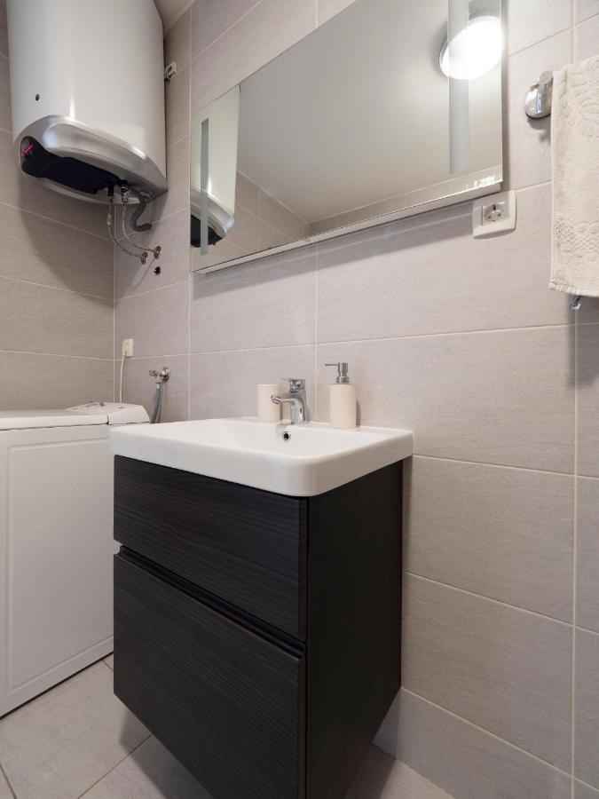 Family Three Bedroom Apartment Brando Budva Eksteriør billede